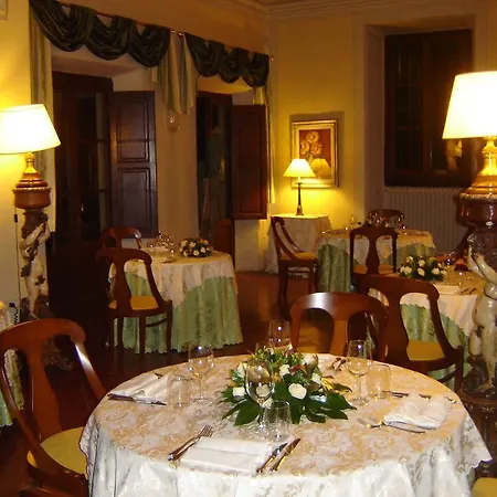Il Trebbiolo Country house *