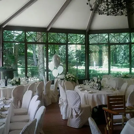 Il Trebbiolo Country house *