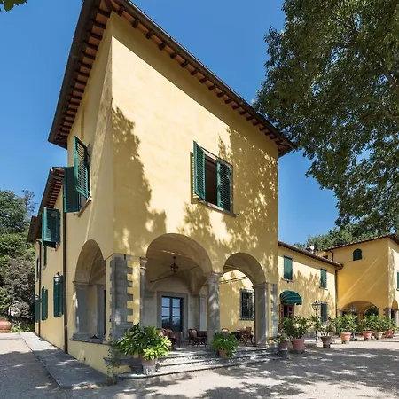 Il Trebbiolo Country house *