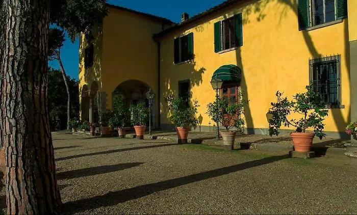 Il Trebbiolo 컨트리하우스 *